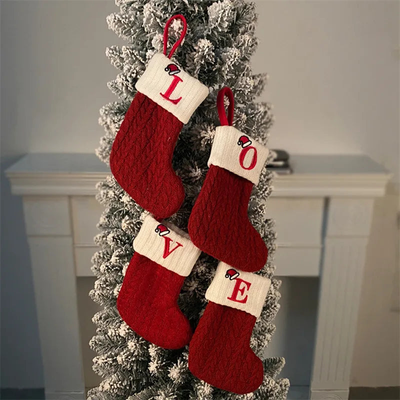 Chaussette de Noël avec lettre, flocon, déco sapin